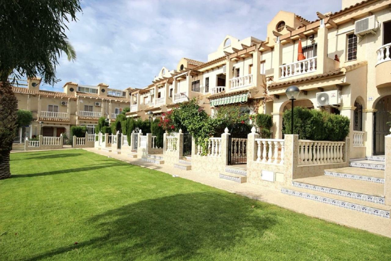 Bungalow Torrevieja Argonautas מראה חיצוני תמונה